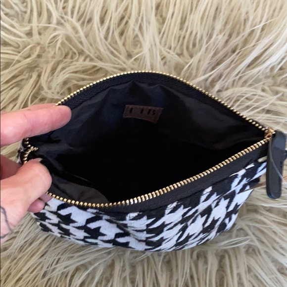 Houndstooth Cosmetic Bag / Storage - Picture 2 of 3
